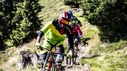 Mountain bikers on the Handman Trail in Saalfelden-Leogang | © Klemens König