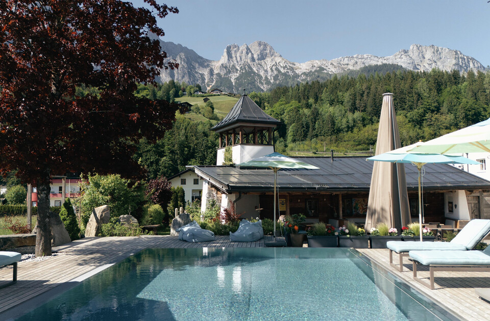 Außenpool_Hotel_Der_Löwe